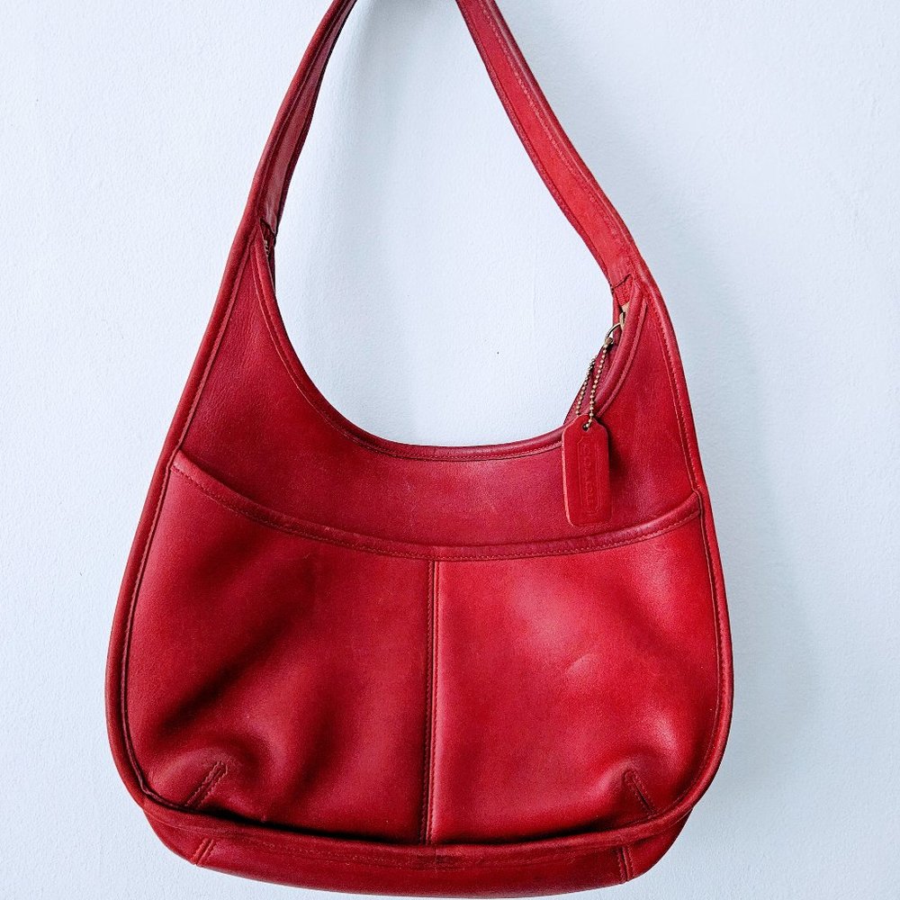 Vintage Coach Ergo 9033 Red Glove Tanned Leather Purse